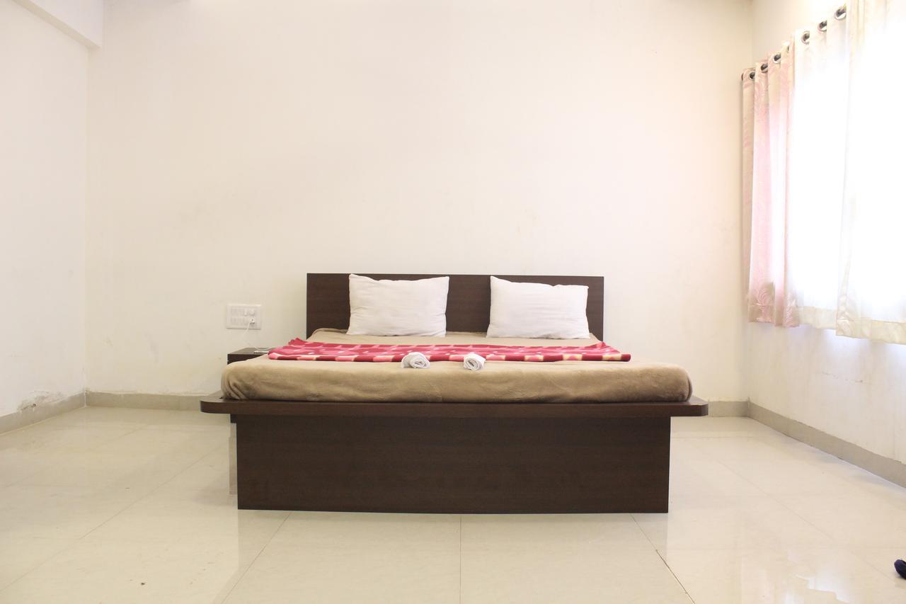 Malhar Bungalow Panchgani Exterior photo