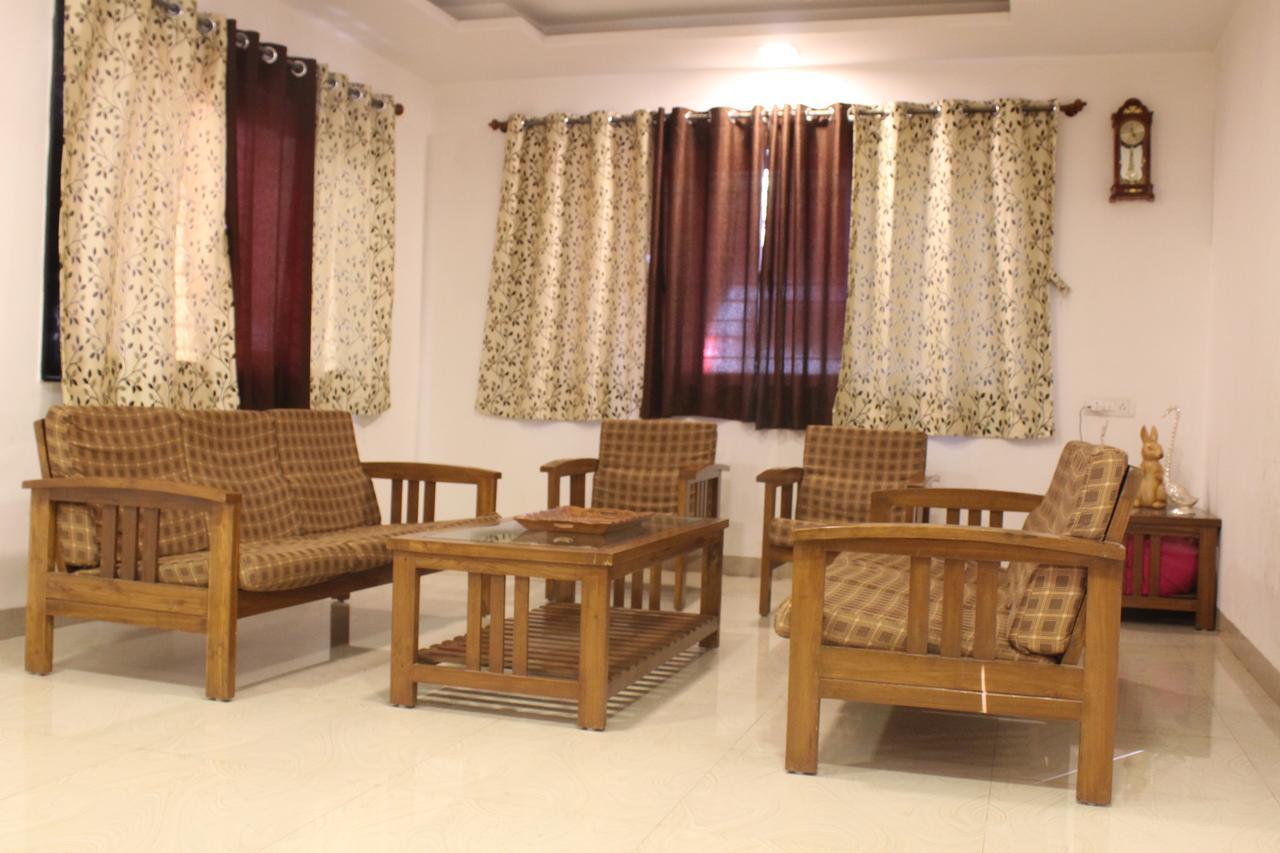 Malhar Bungalow Panchgani Exterior photo